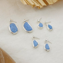 Load image into Gallery viewer, Simple Pendant Earring