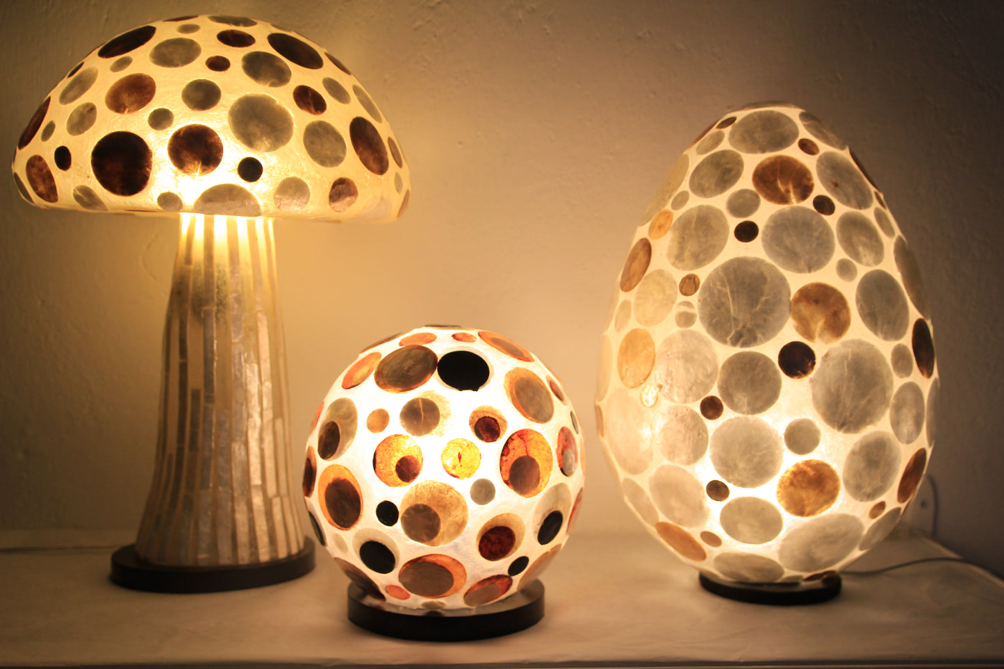 Mother of pearl Eggs