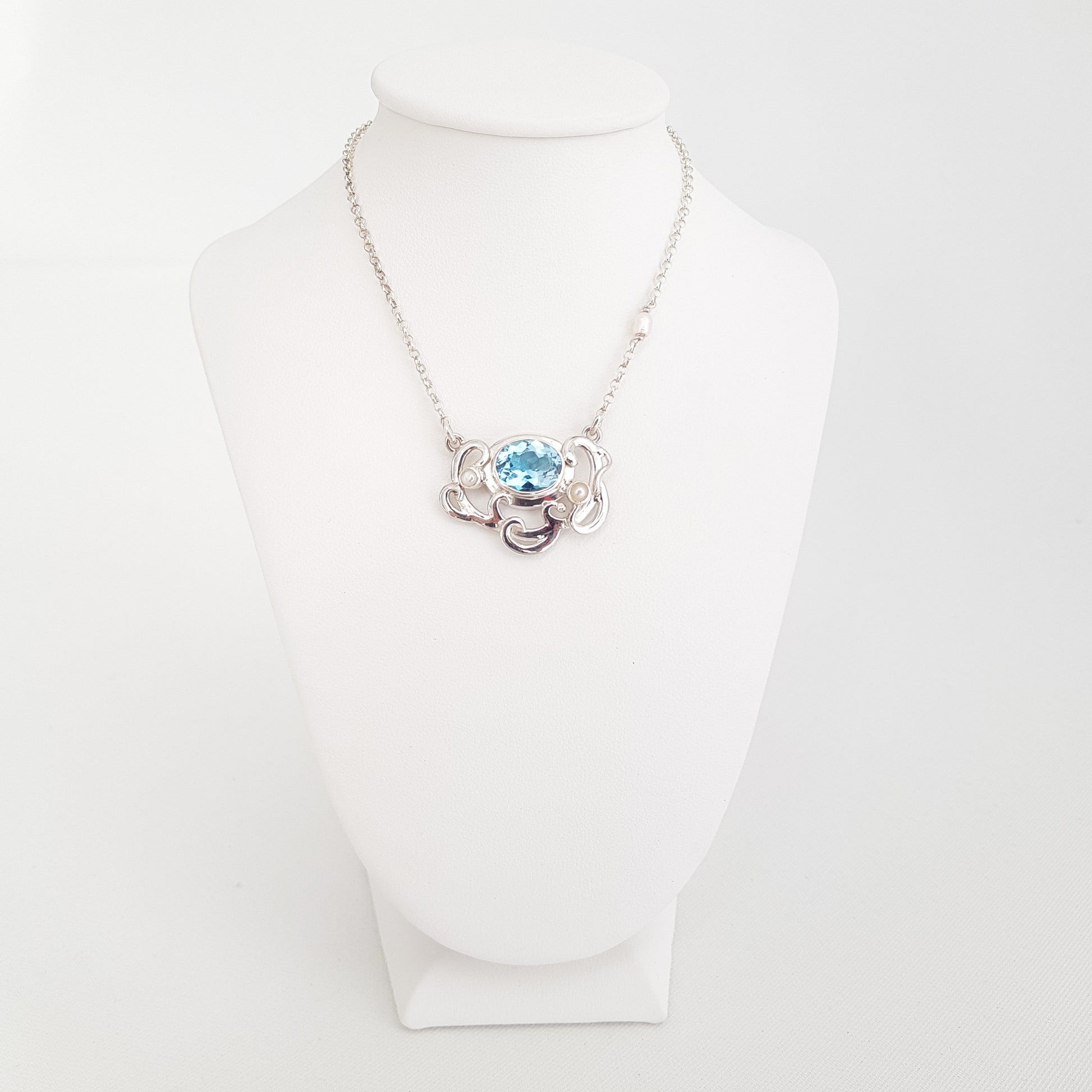Storm Pendant Blue Topaz and Pearls - Idee D'Arte Positano