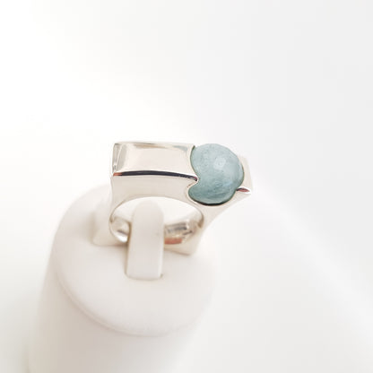 Sphere on a Squeare Ring Acquamarine - Idee D'Arte Positano