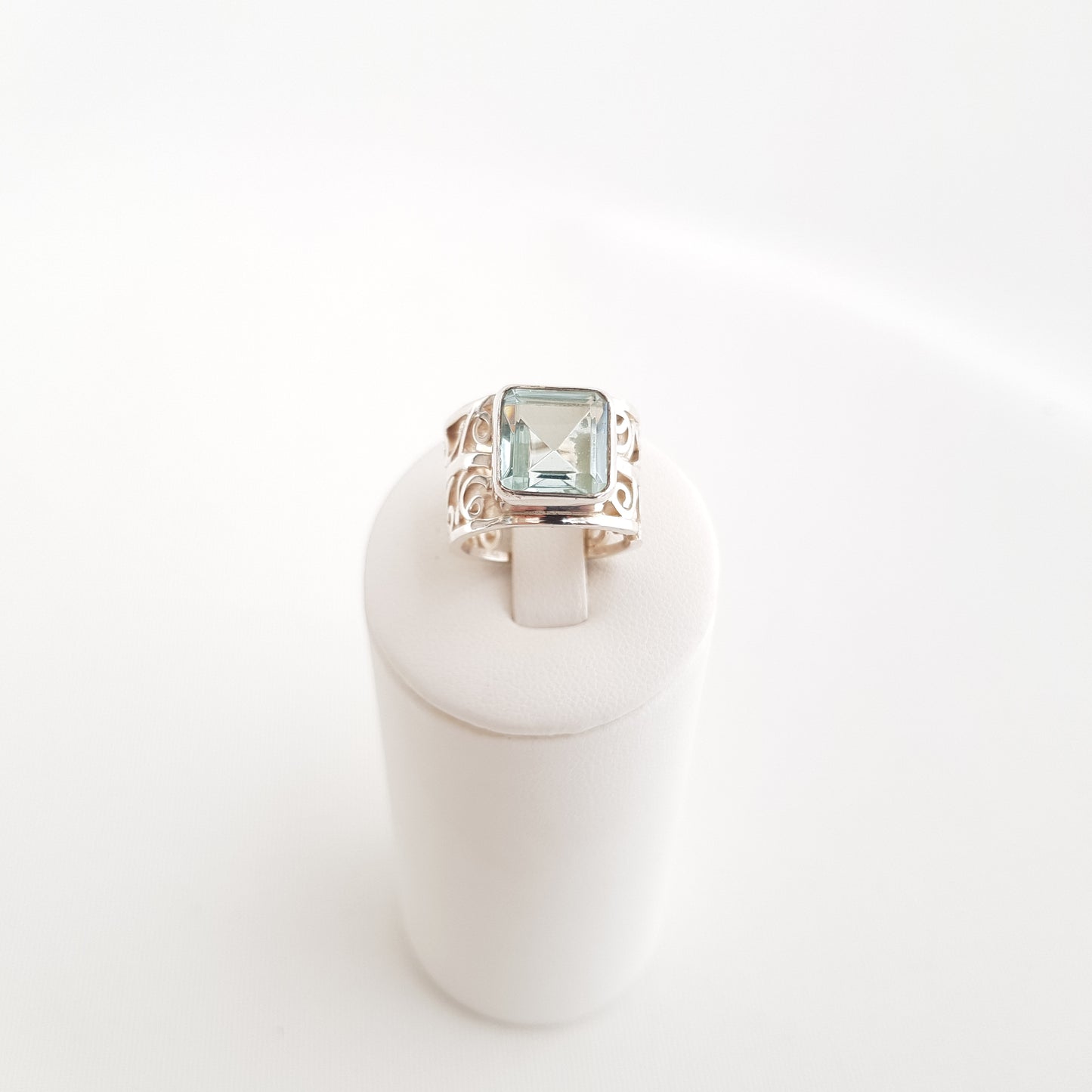 Curly Band Ring Obsidian - Idee D'Arte Positano