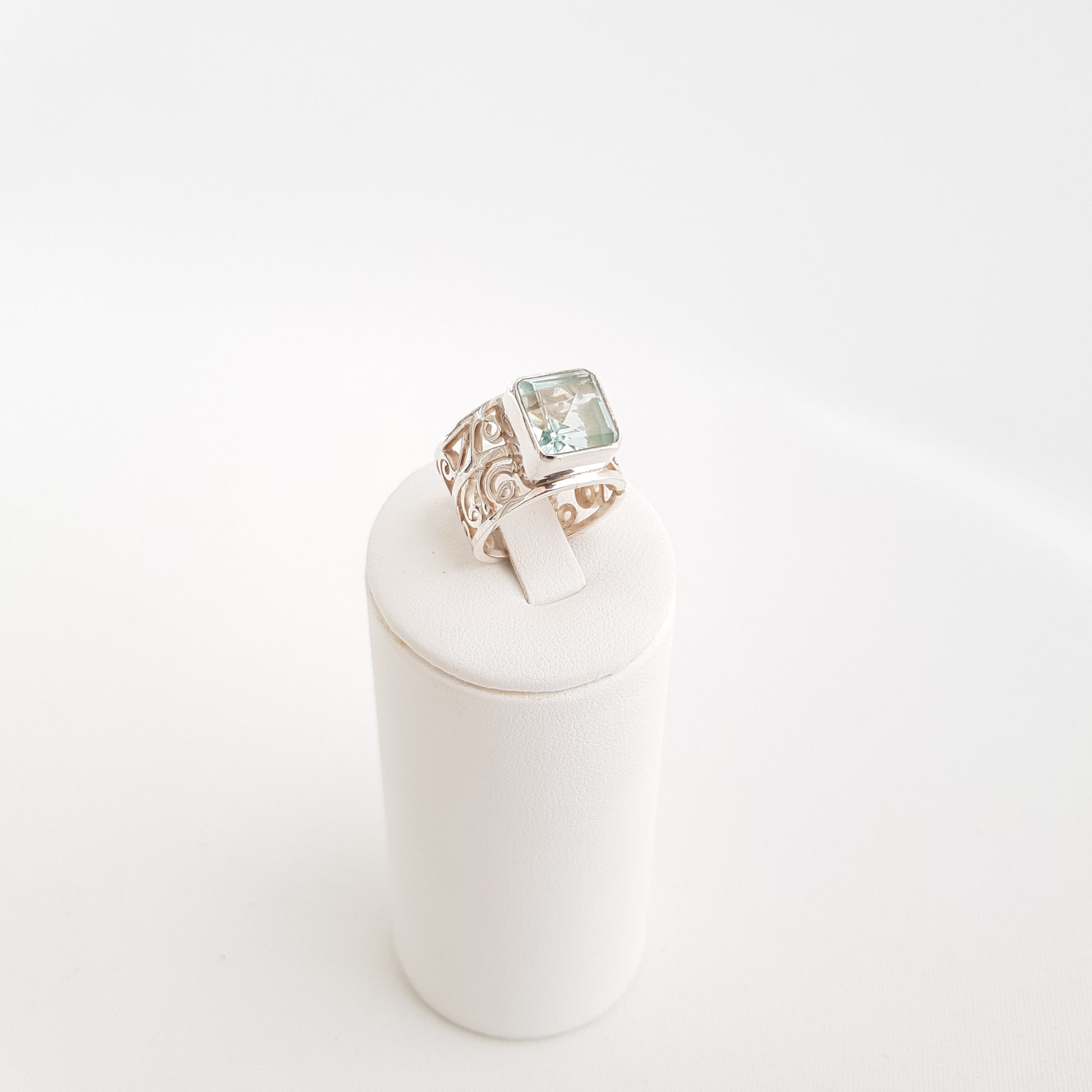 Curly Band Ring Obsidian - Idee D'Arte Positano