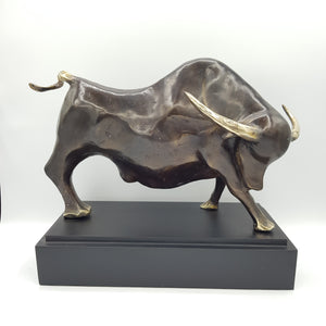 Abstract Bull 1
