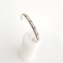 Load image into Gallery viewer, Silver and Gold Flexible Bracelet - Idee D&#39;Arte Positano
