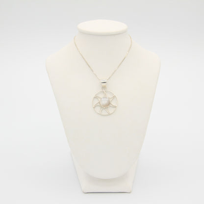 Delicate Sun Pendant - Idee D'Arte Positano
