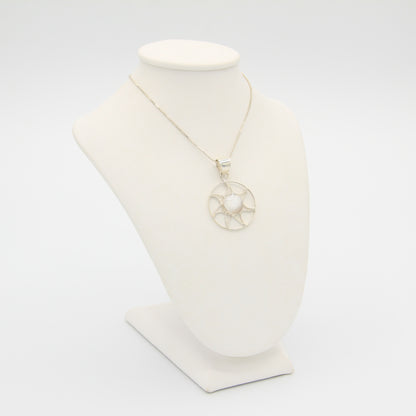 Delicate Sun Pendant - Idee D'Arte Positano
