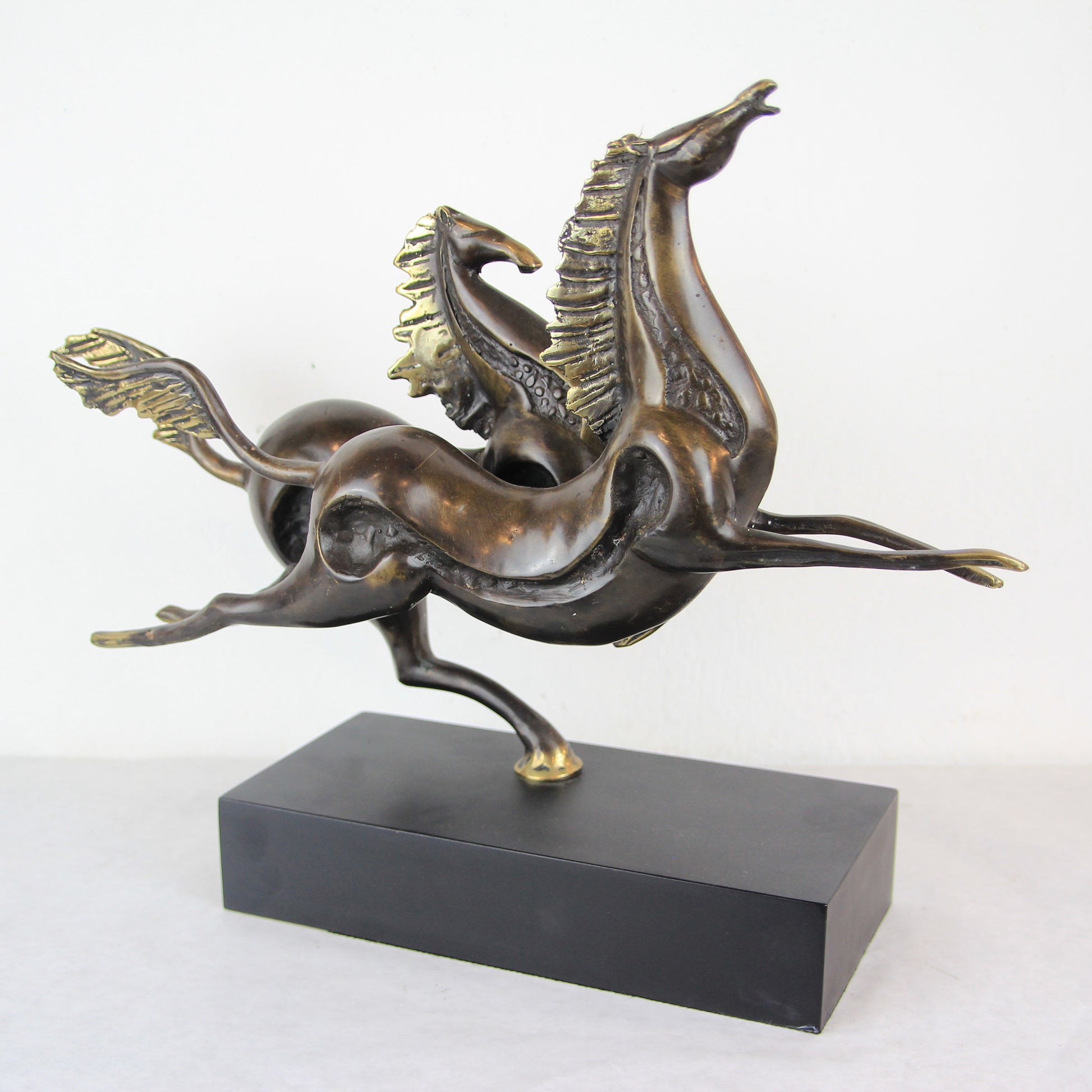 Flying Horses - Idee D'Arte Positano