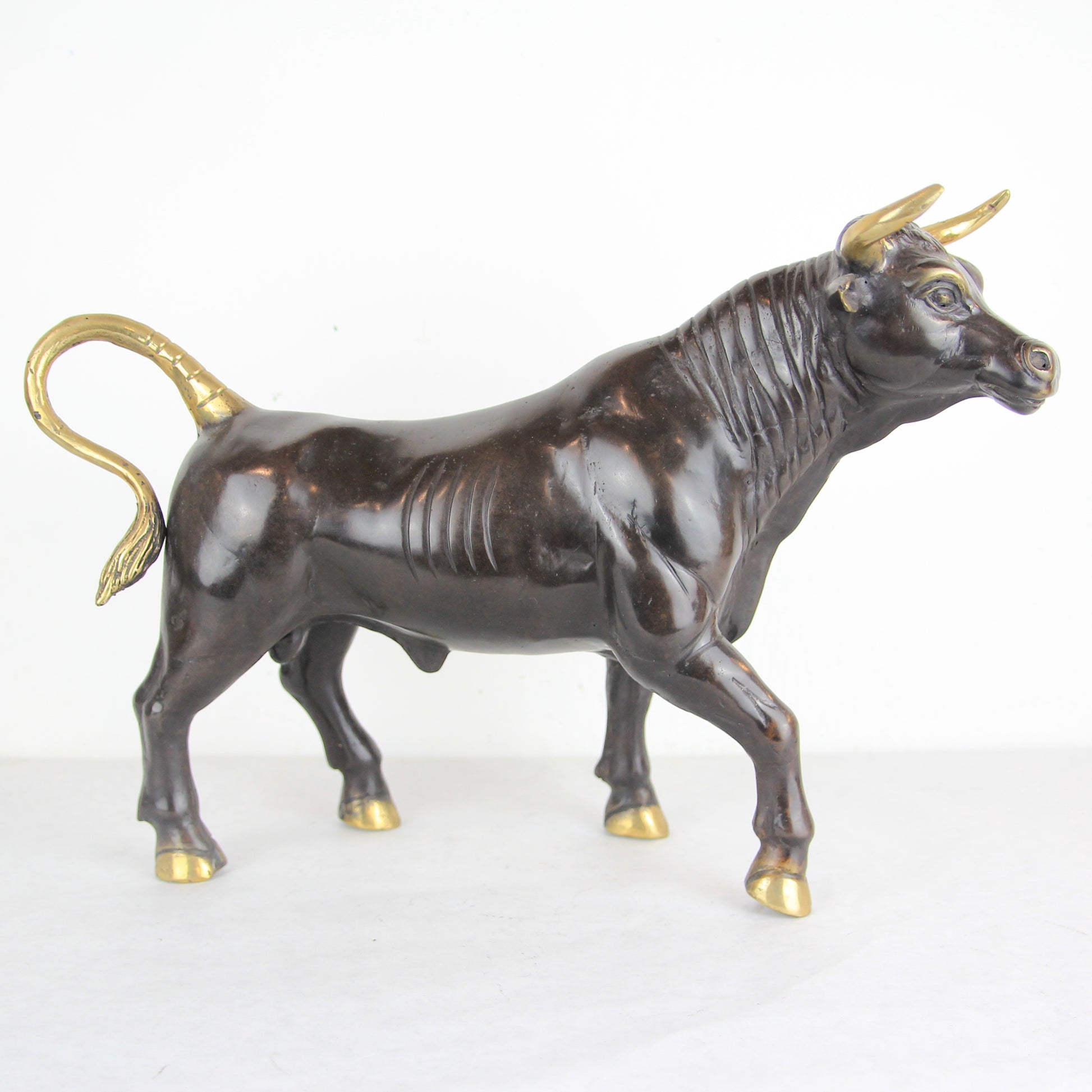 Spanish Bull - Idee D'Arte Positano