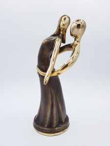 Hug in Bronze - Idee D'Arte Positano