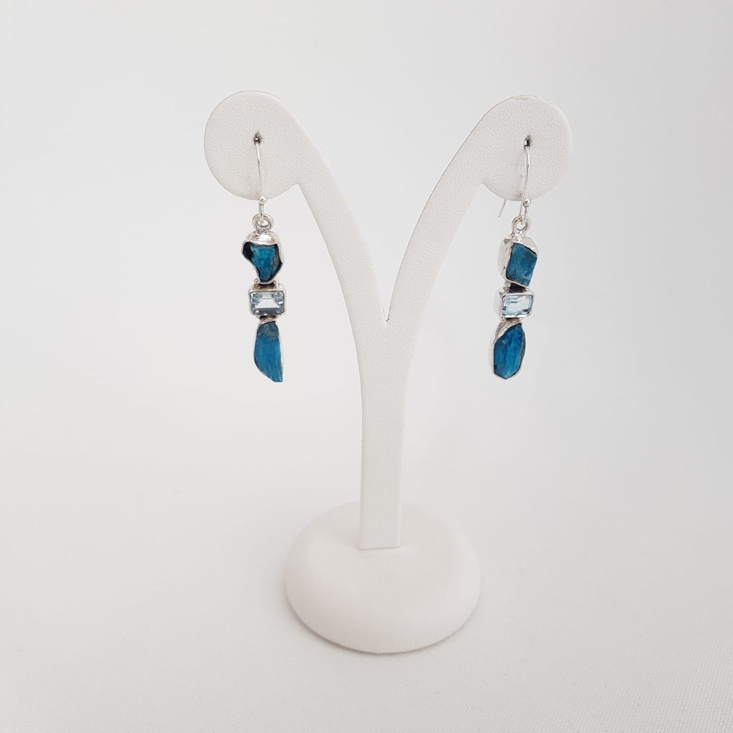 Rough Minerals and Blue topaz Earring - Idee D'Arte Positano