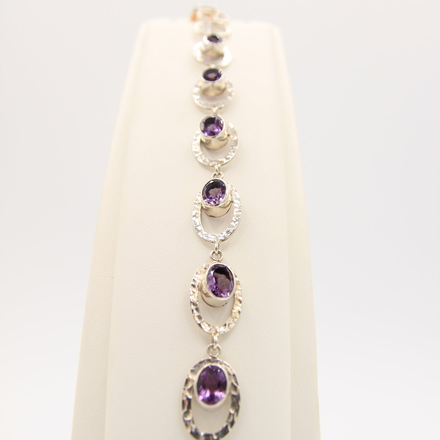 Bracciale con minerali scintillanti