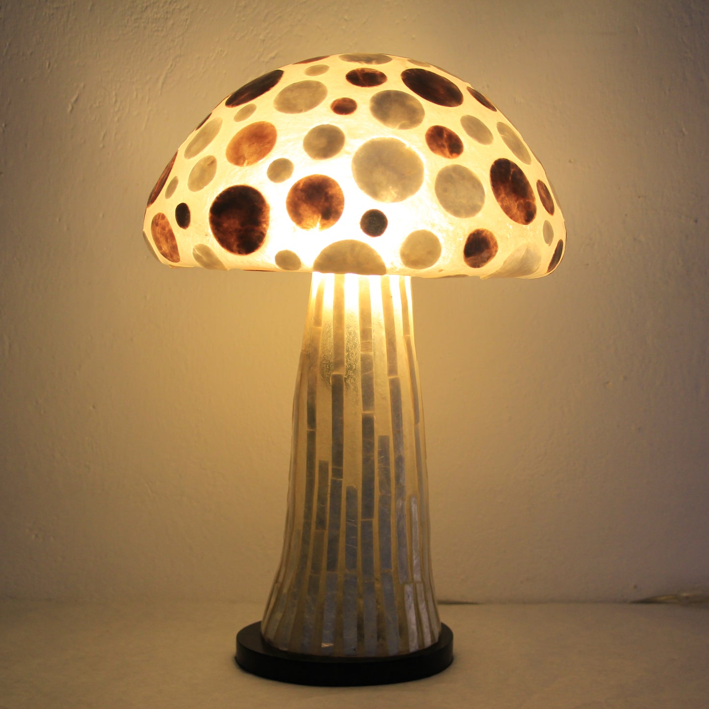 Mother of pearl Mushroom - Idee D'Arte Positano