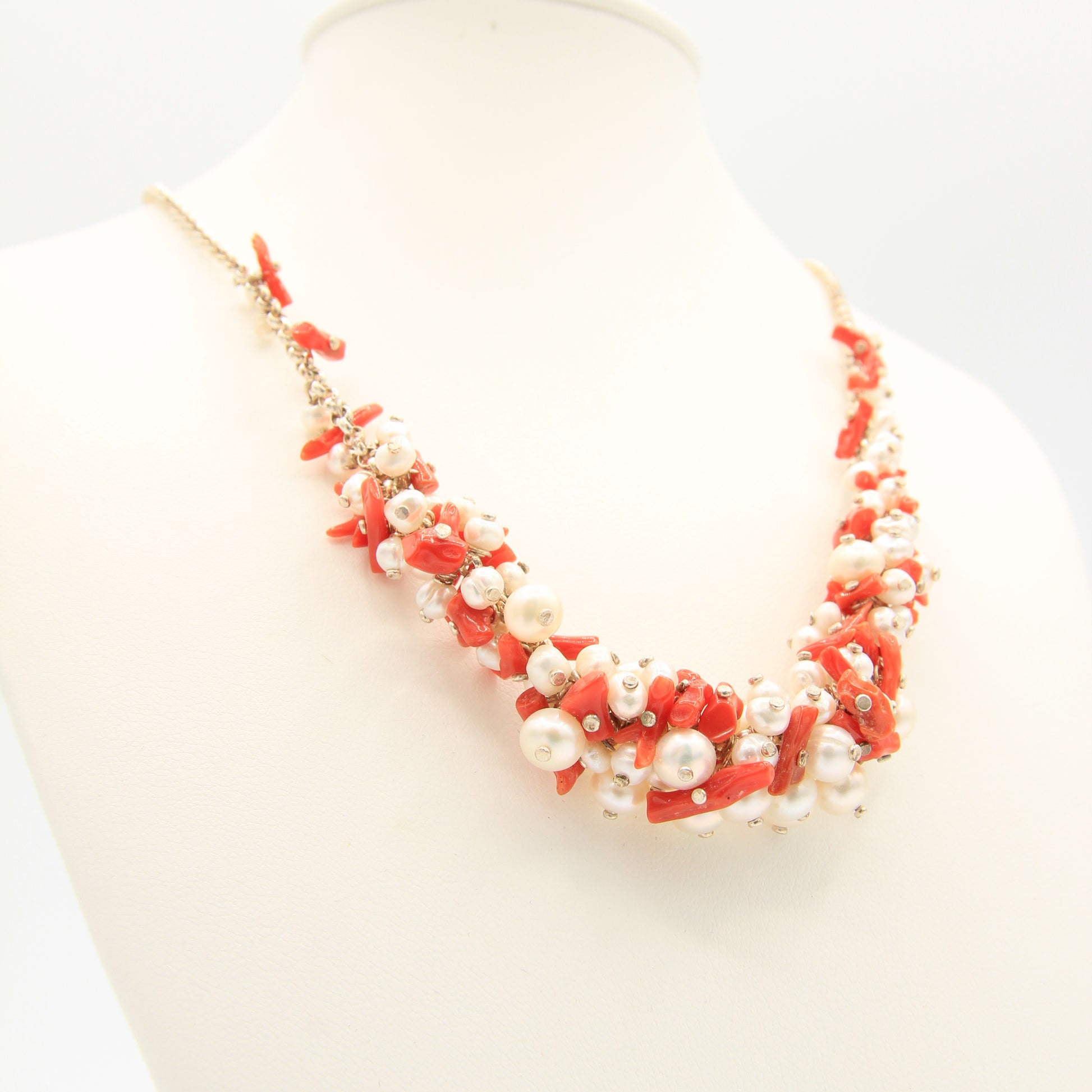 Coral and pearls - Idee D'Arte Positano